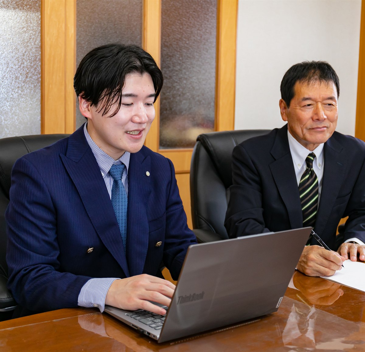 会社の登記・法務のご相談の様子